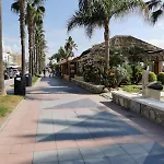 En El Centro De *