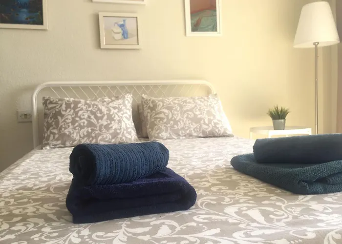 En El Centro De * Торремолінос